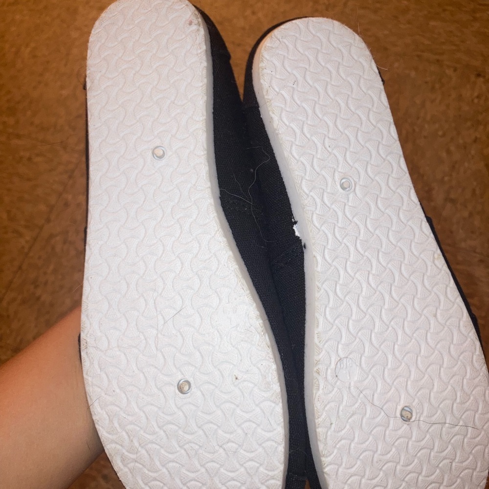 Comfy flats